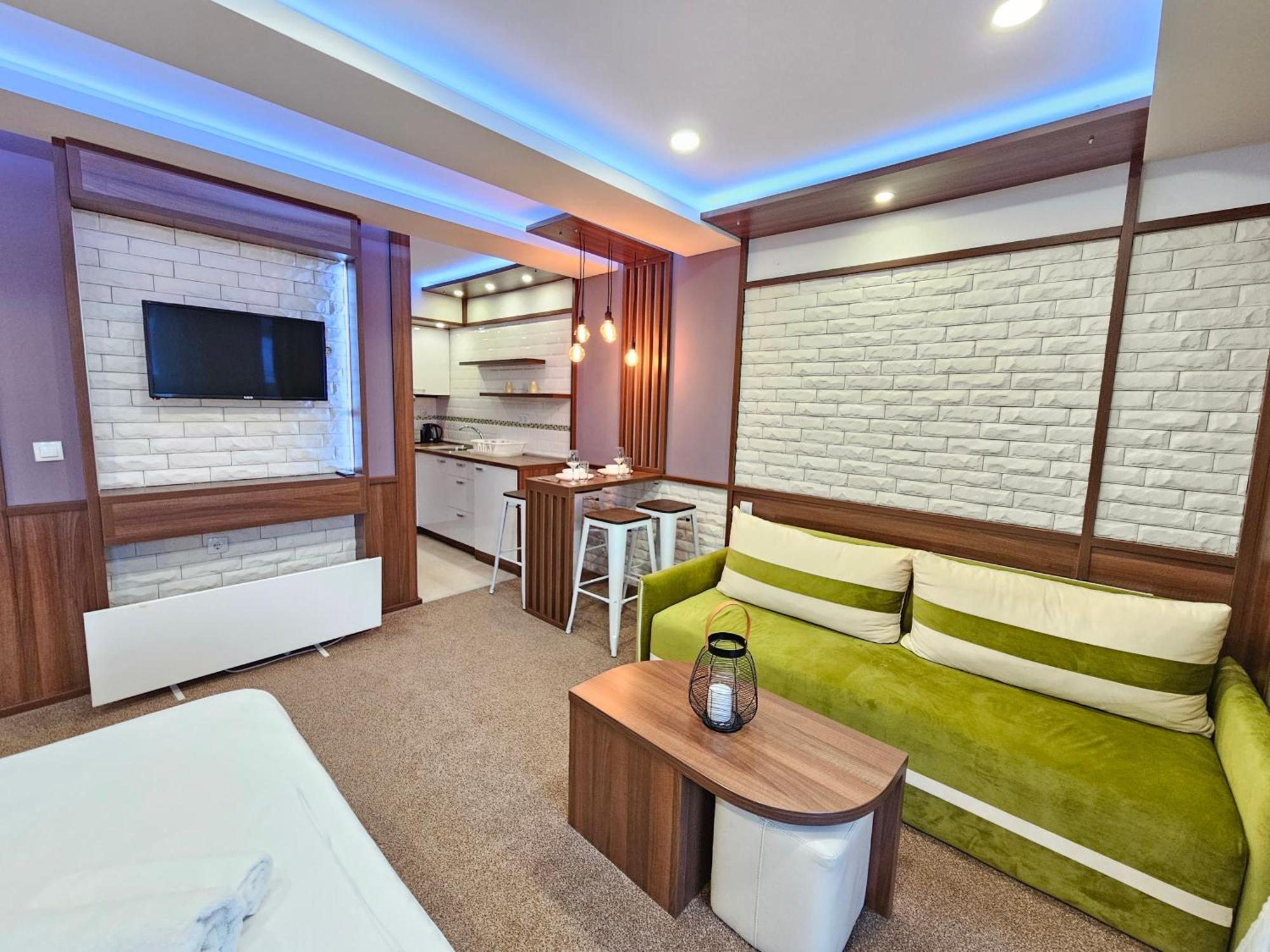 Elegant Studio In Top Bansko Location - Ski & Relax By Flat Mаnager エクステリア 写真