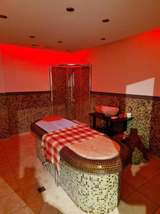 Elegant Studio In Top Bansko Location - Ski & Relax By Flat Mаnager エクステリア 写真