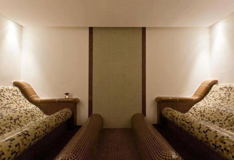 Elegant Studio In Top Bansko Location - Ski & Relax By Flat Mаnager エクステリア 写真