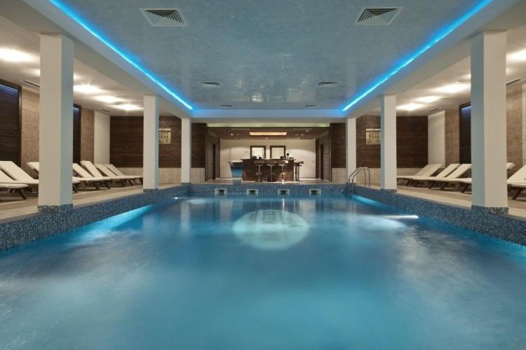 Elegant Studio In Top Bansko Location - Ski & Relax By Flat Mаnager エクステリア 写真