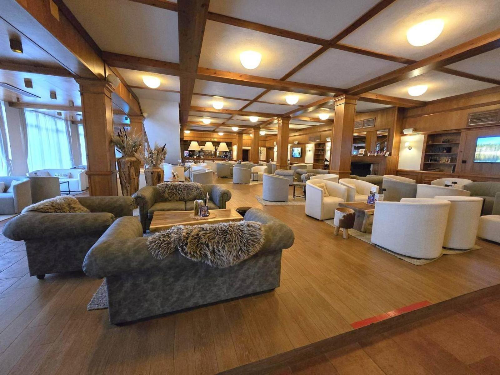 Elegant Studio In Top Bansko Location - Ski & Relax By Flat Mаnager エクステリア 写真